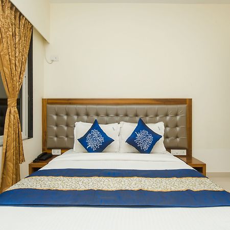 Oyo 11441 Hotel Blue Bells Residency Bombay Exterior foto